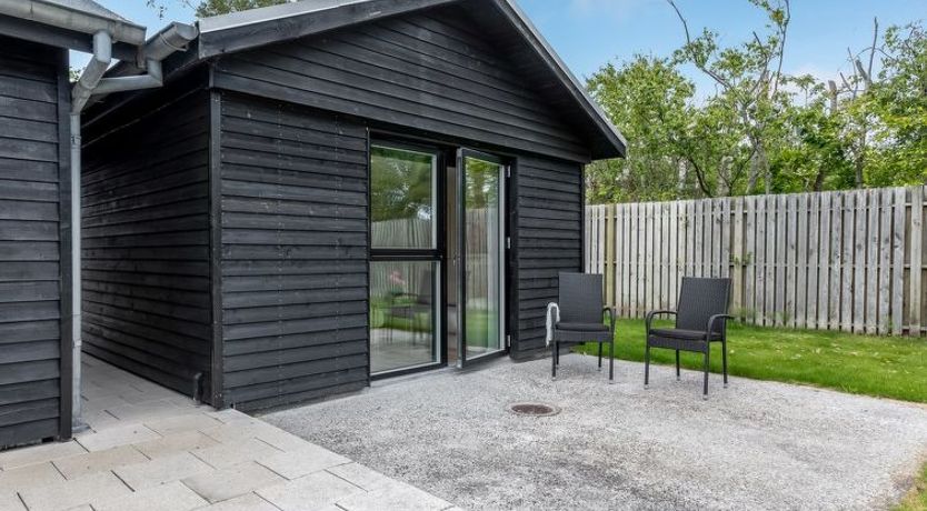 Photo of "Fay" - 25m from the sea