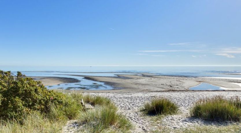 Photo of "Fay" - 25m from the sea