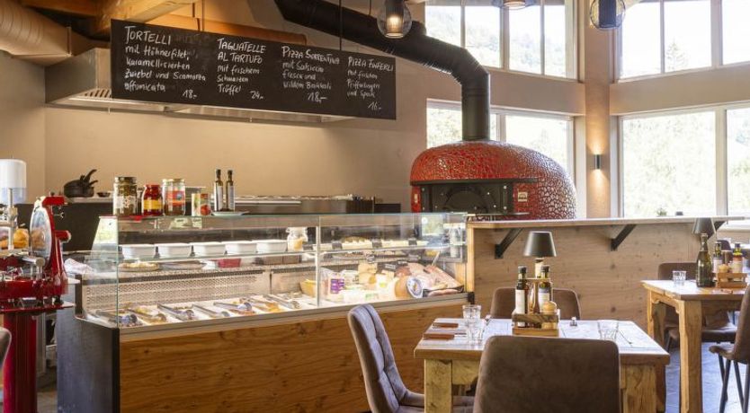 Photo of Premium Suite mit 2 SZ & Mini-Spa Apartment 10