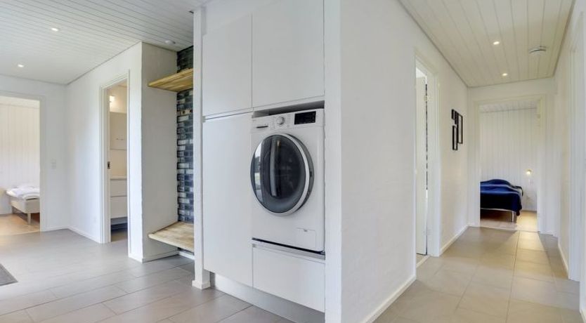 Photo of "Øthbiorn" - 1.1km from the sea