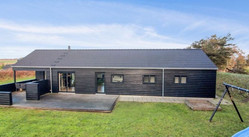 Photo of "Øthbiorn" - 1.1km from the sea