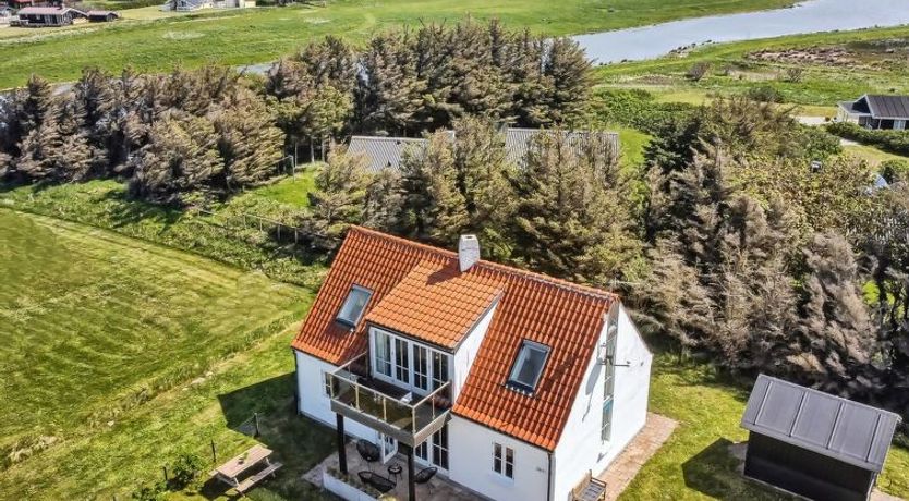 Photo of "Sira" - 250m from the sea