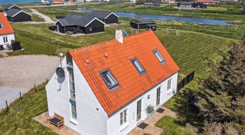 Photo of "Sira" - 250m from the sea