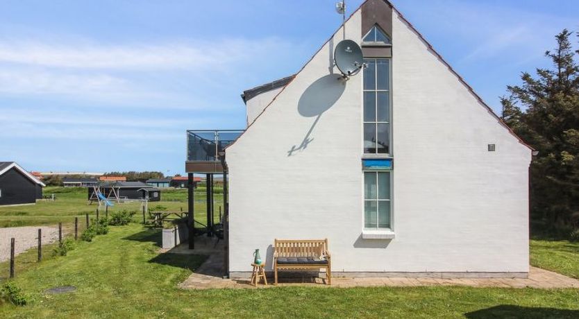 Photo of "Sira" - 250m from the sea