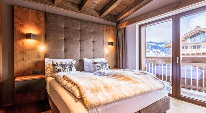 Photo of Chalet mit 4 Schlafzimmern Holiday Home 11