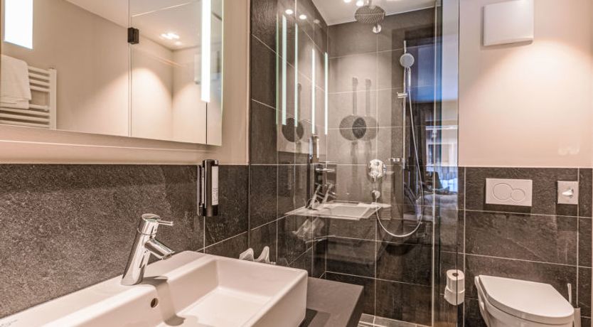 Photo of Chalet mit 4 Schlafzimmern Holiday Home 11