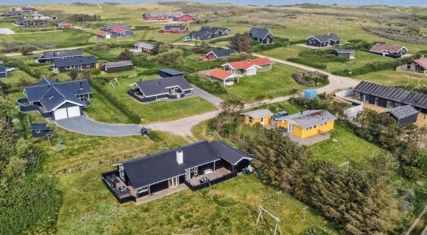 Photo of "Aike" - 400m from the sea