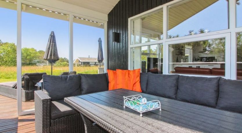 Photo of "Grit" - 650m from the sea