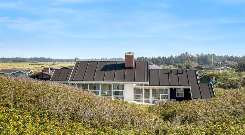 Photo of "Heralde" - 60m from the sea