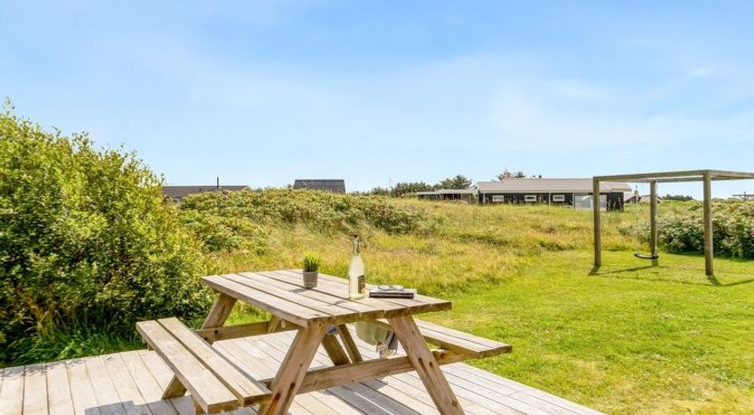 Photo of "Onni" - 250m from the sea