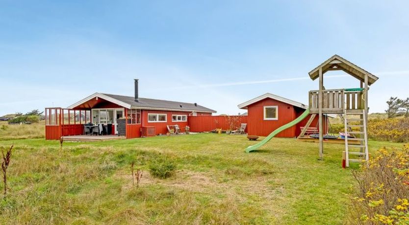 Photo of "Sannie" - 500m from the sea