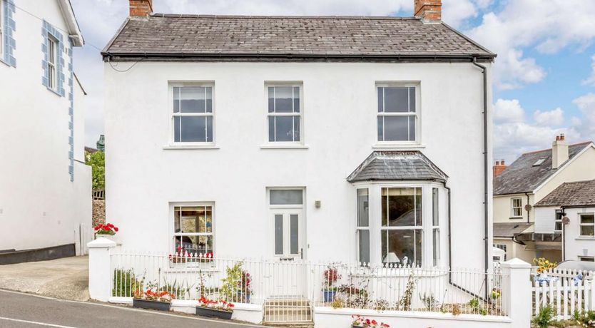 Photo of in Charmouth (DC121)