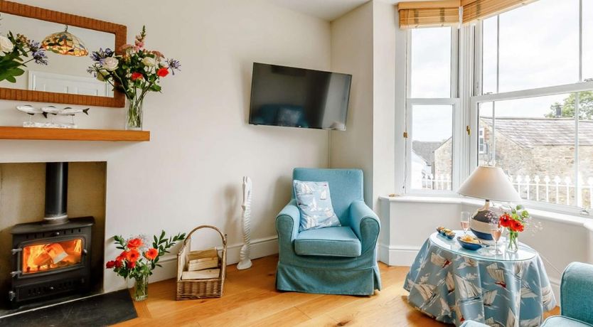 Photo of 3 Bed in Charmouth