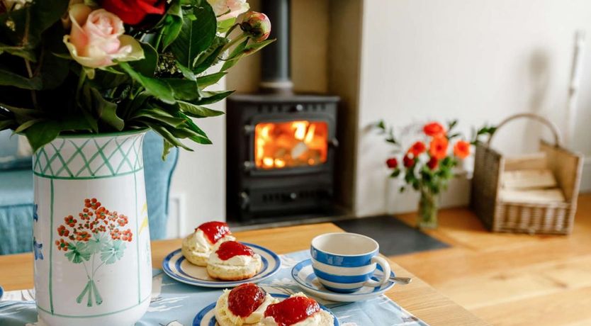 Photo of 3 Bed in Charmouth