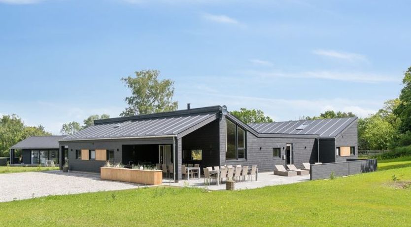 Photo of "Aviana" - 500m from the sea