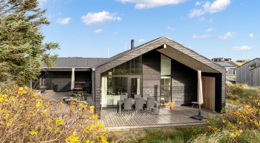 Photo of "Thorfin" - 300m from the sea