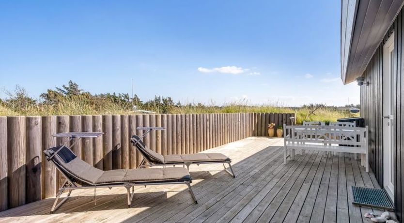 Photo of "Naema" - 400m from the sea