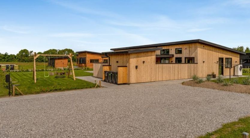 Photo of "Elevus" -  from the sea