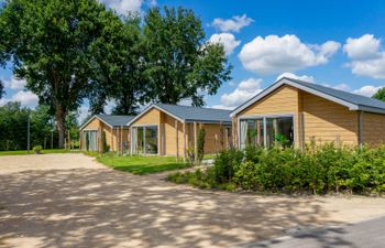Berkel 4 Holiday Home