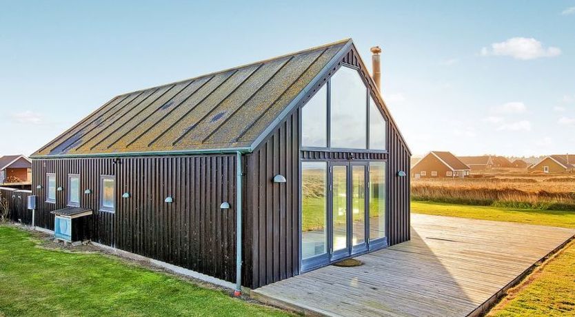 Photo of "Ubavka" - 101m from the sea