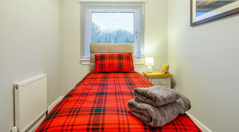 Photo of 2 Bed in Kirkcaldy