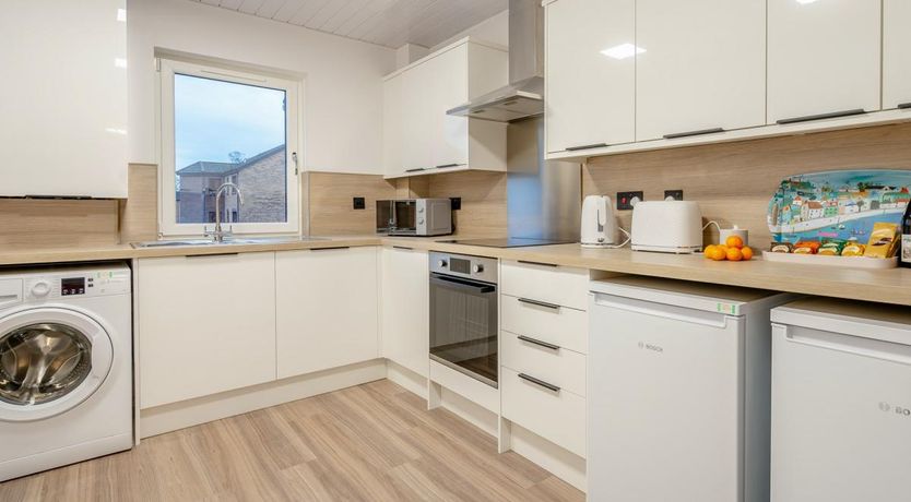 Photo of 2 Bed in Kirkcaldy