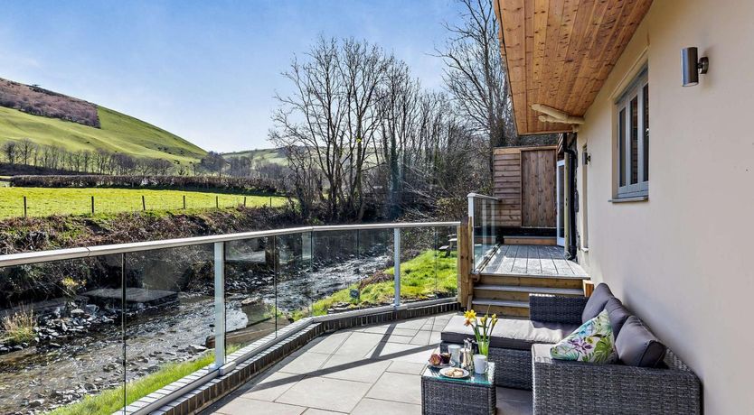 Photo of 2 Bed in Llanidloes