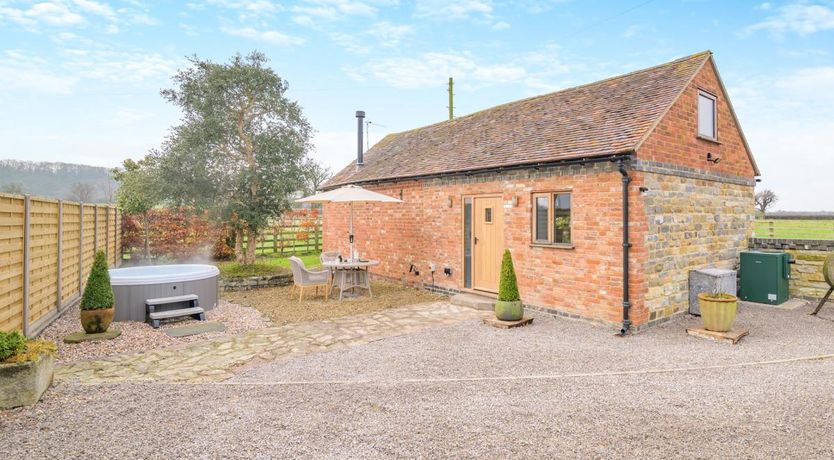 Photo of 1 Bed in Tirley