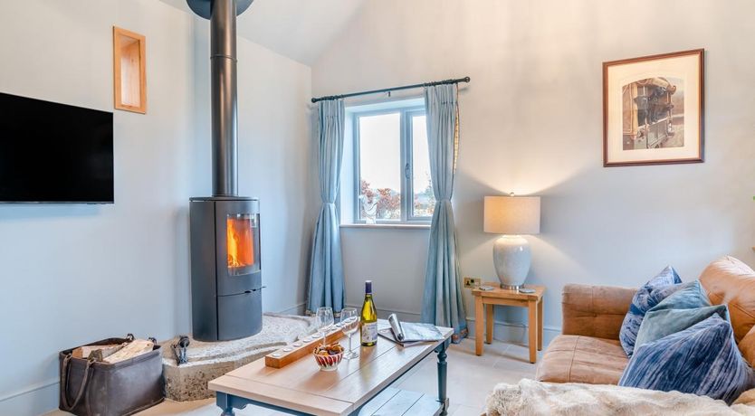 Photo of 1 Bed in Tirley