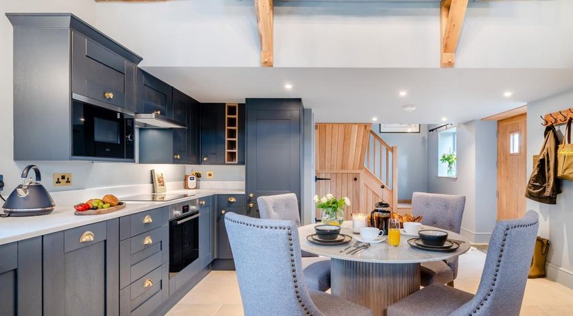 Photo of 1 Bed in Tirley