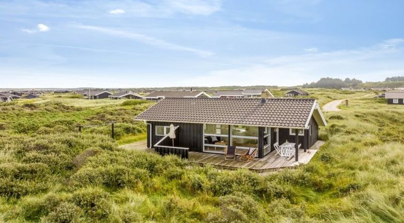 Photo of "Nuka" - 400m from the sea