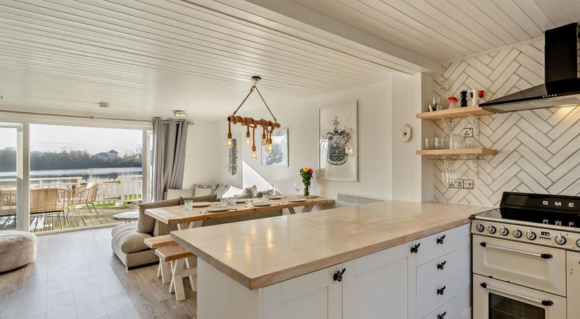 Photo of 3 Bed in Cirencester