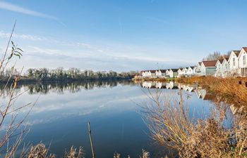 in South Cerney (95801) Holiday Home