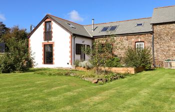 1 Stibb Barns Holiday Home