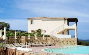 Photo of Ea Bianca Apartment 5