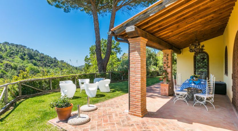 Photo of Loris Villa 2