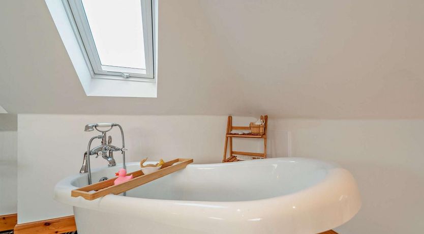 Photo of 4 Bed in Portpatrick