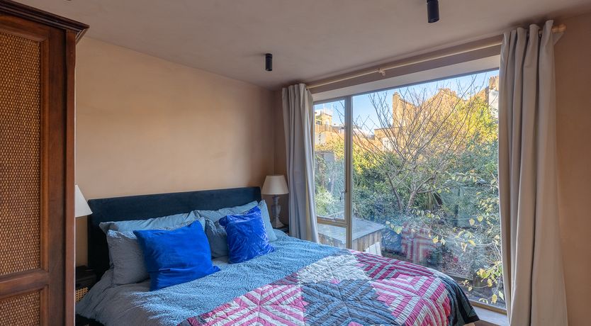 Photo of London Primrose