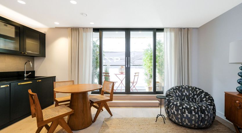 Photo of Slow in the City