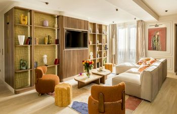 Silver Pearl Holiday Home