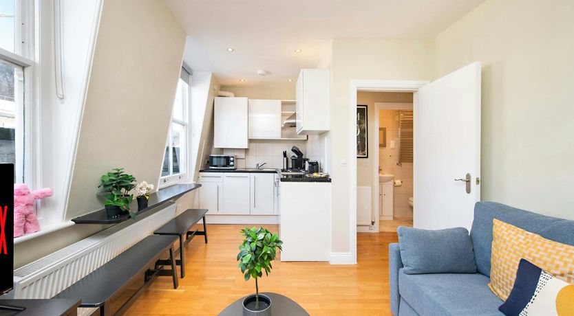 Photo of Sapphire Sway