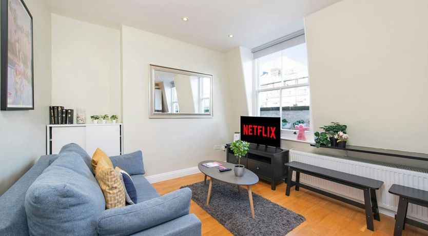 Photo of Sapphire Sway