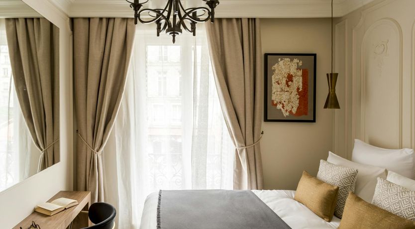 Photo of Glittering Pearl