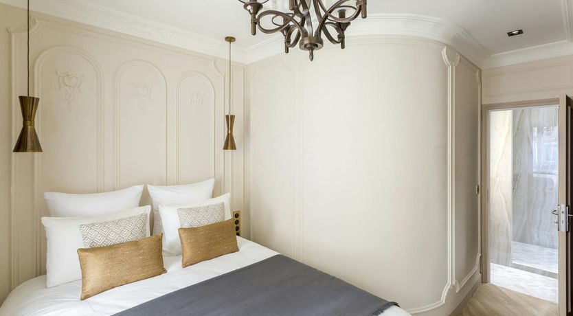 Photo of Glittering Pearl