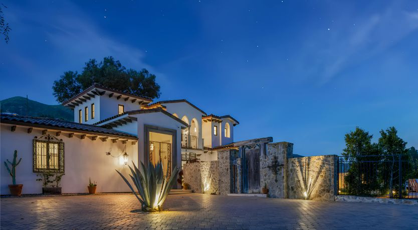 Photo of Ocean Symphony