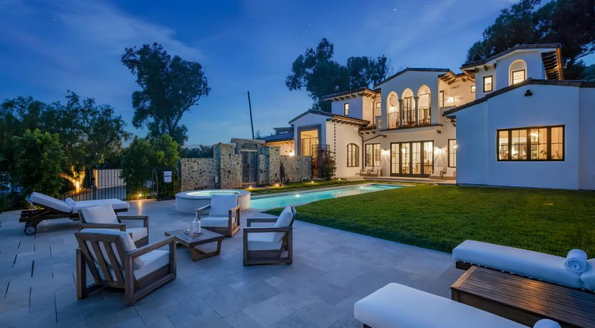 Photo of Ocean Symphony