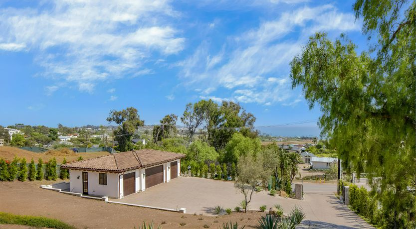 Photo of Ocean Symphony