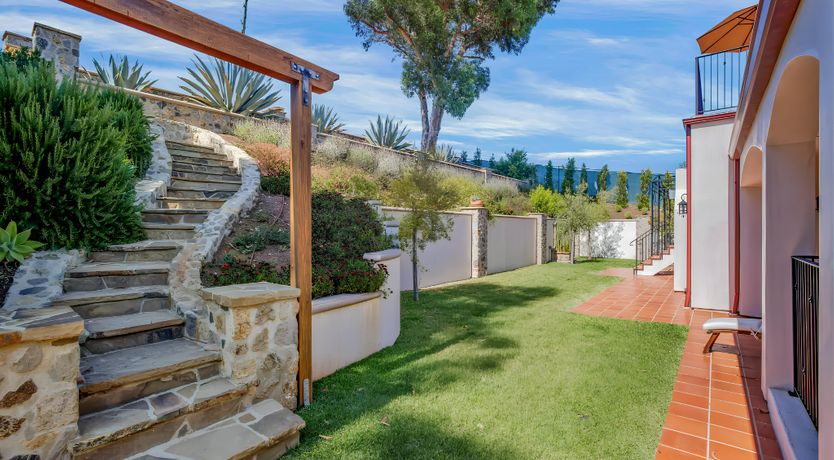 Photo of Ocean Symphony