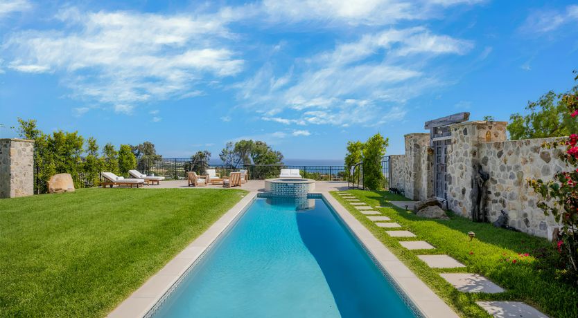 Photo of Ocean Symphony