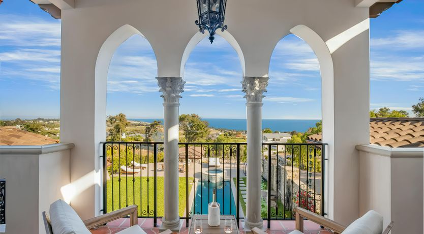 Photo of Ocean Symphony